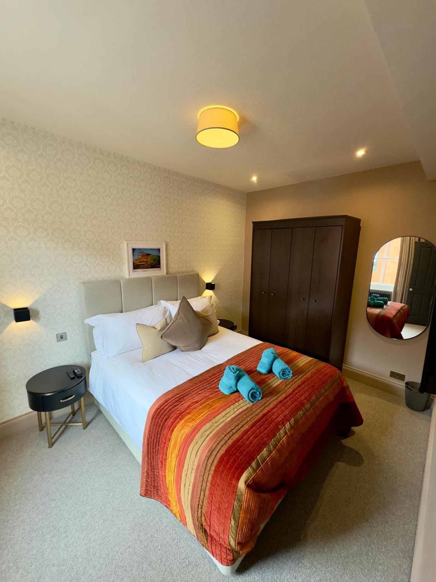 Apartamento Romeo'S Arch High End Luxury In Centre Of Stratford With Parking Exterior foto