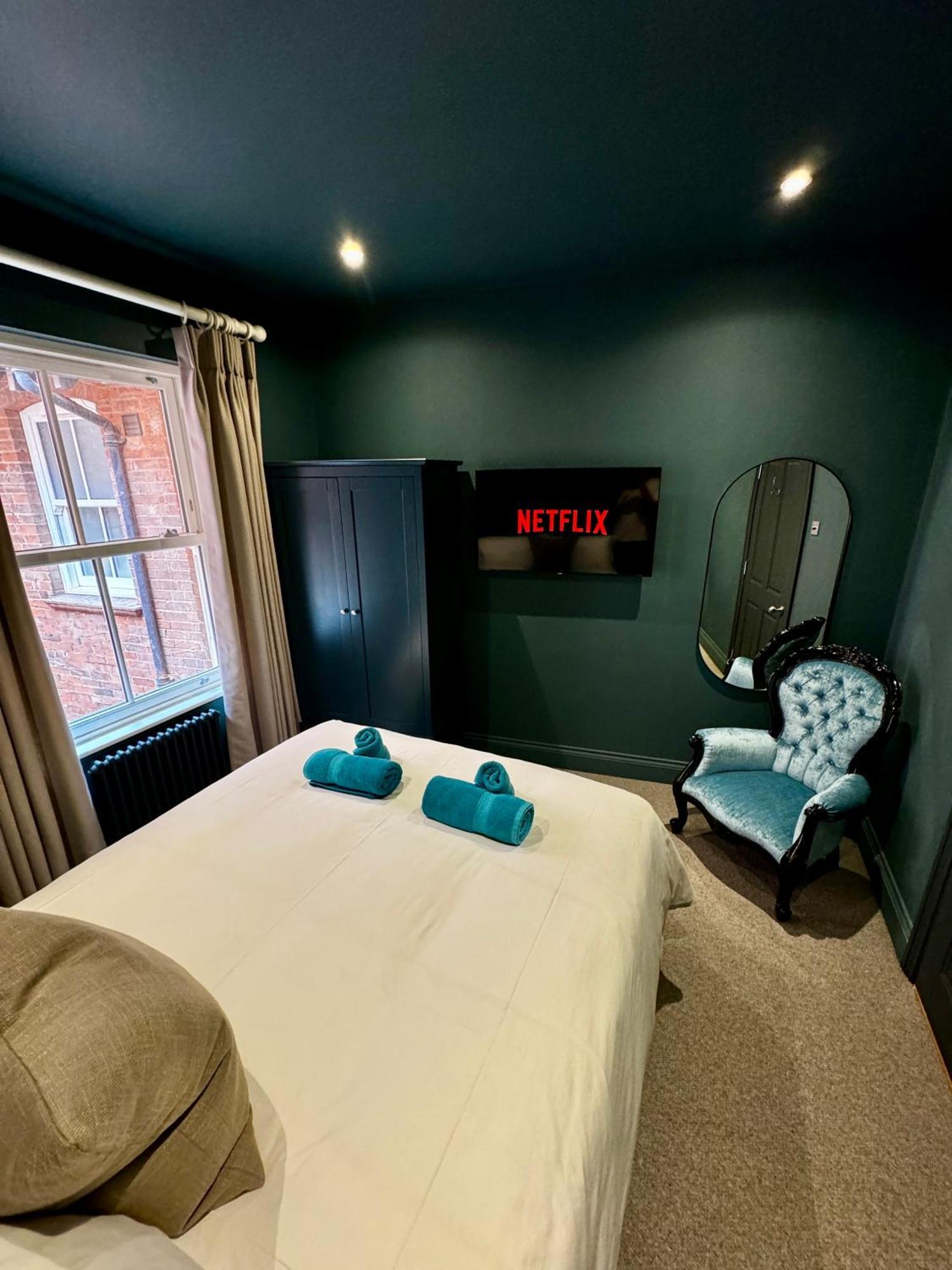 Apartamento Romeo'S Arch High End Luxury In Centre Of Stratford With Parking Exterior foto