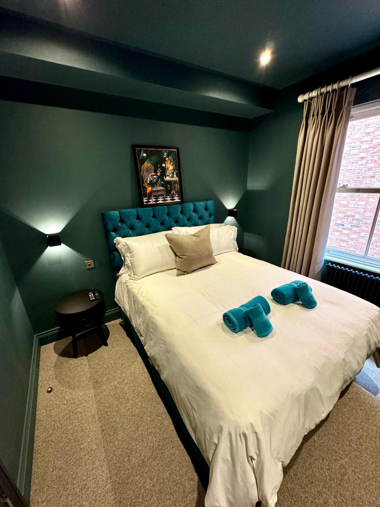 Apartamento Romeo'S Arch High End Luxury In Centre Of Stratford With Parking Exterior foto